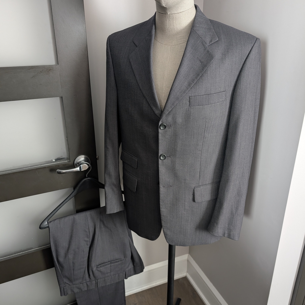 Jones New York Gray Two-Piece Suit 3-button Wool